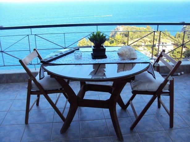 Sea And Sky Infinity Blue Apartment 기티오 외부 사진
